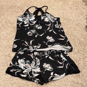 Floral Black and White Women's Sleepwear Set